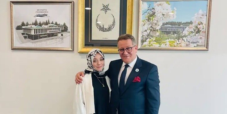 Mollasalih'in avukat kızına duygusal mesajı: Yıllar sonra gelen gurur