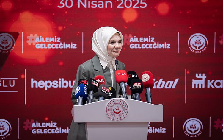 Aile Bakanı Göktaş: Yeni evlenecek gençlere hem kredi hem de yüzde 30 indirim desteği 1 ashbakani goktas