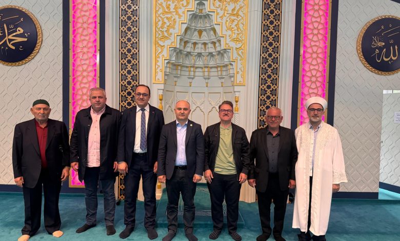Essen’de bayram sabahı dualar semaya yükseldi 1 essen bayram1