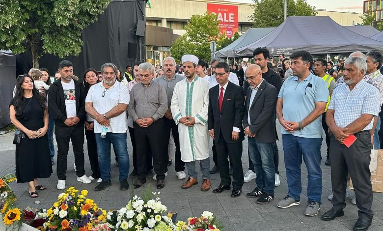 Münih-OEZ saldırısının kurbanları anıt başında dualarla anıldı 1 munih5