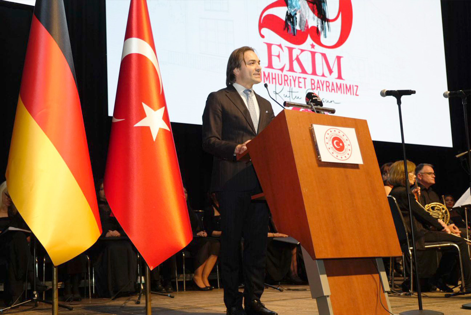 Köln’de Türk-Alman dostluğu Cumhuriyet Bayramı’nda pekişti 10 koln cumhuriyet resepsiyonu18