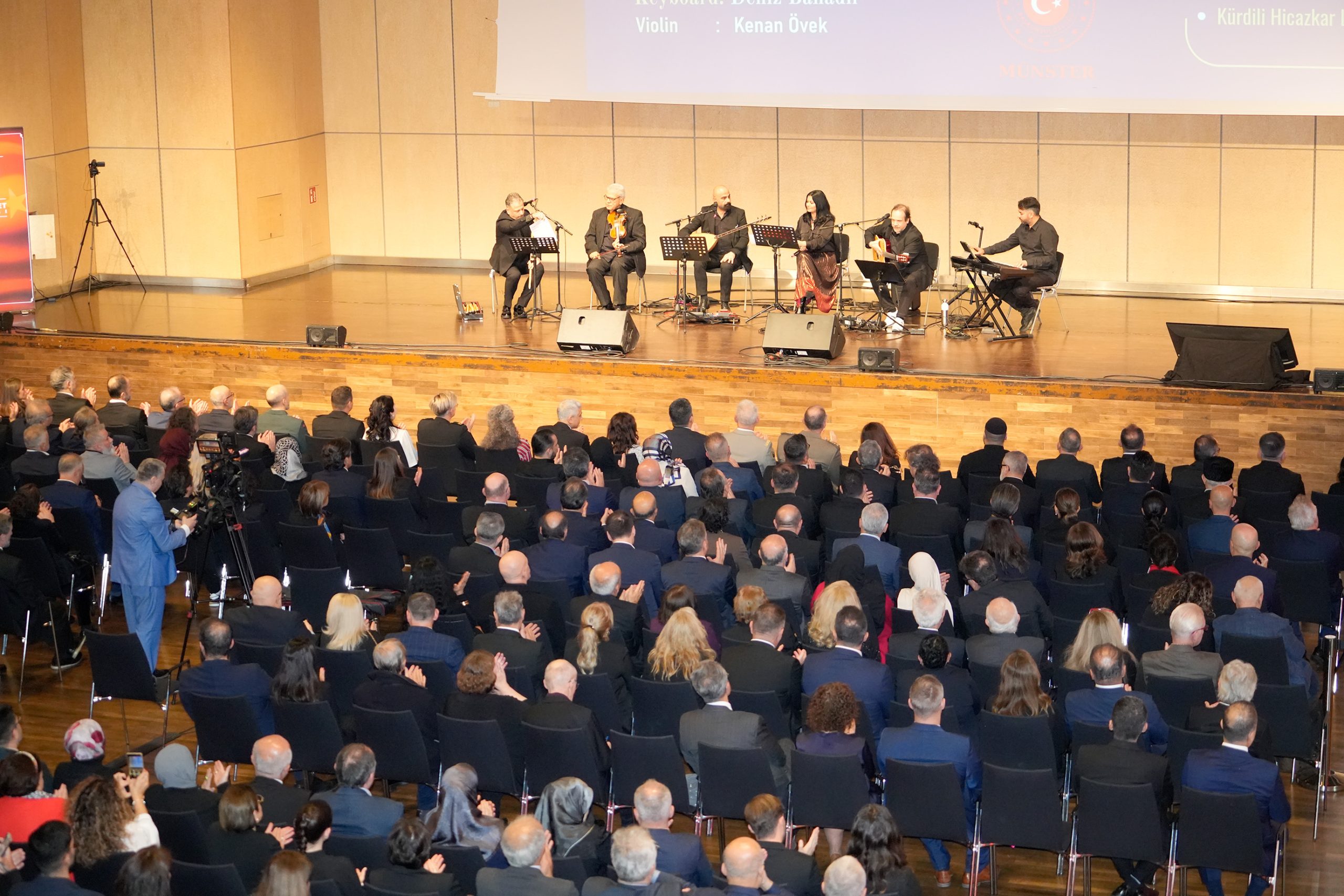 Cumhuriyet Bayramı Münster’de birlik ve beraberlik mesajlarıyla kutlandı 2 munster1 scaled