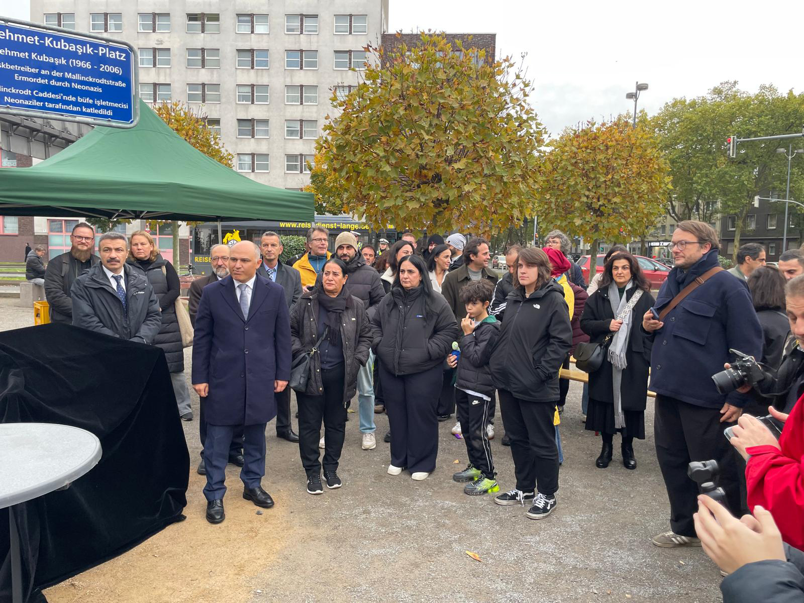 Dortmund’da ırkçılığa karşı anlamlı mesaj: NSU kurbanı Kubaşık için Anı Plaketi açıldı 2 nsu kubasik ani plaketi7
