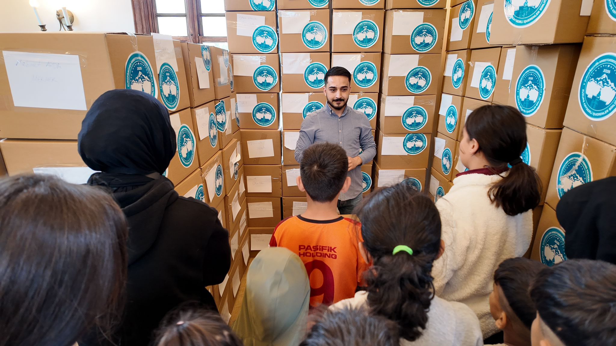 akib kiyafet yardimi 11