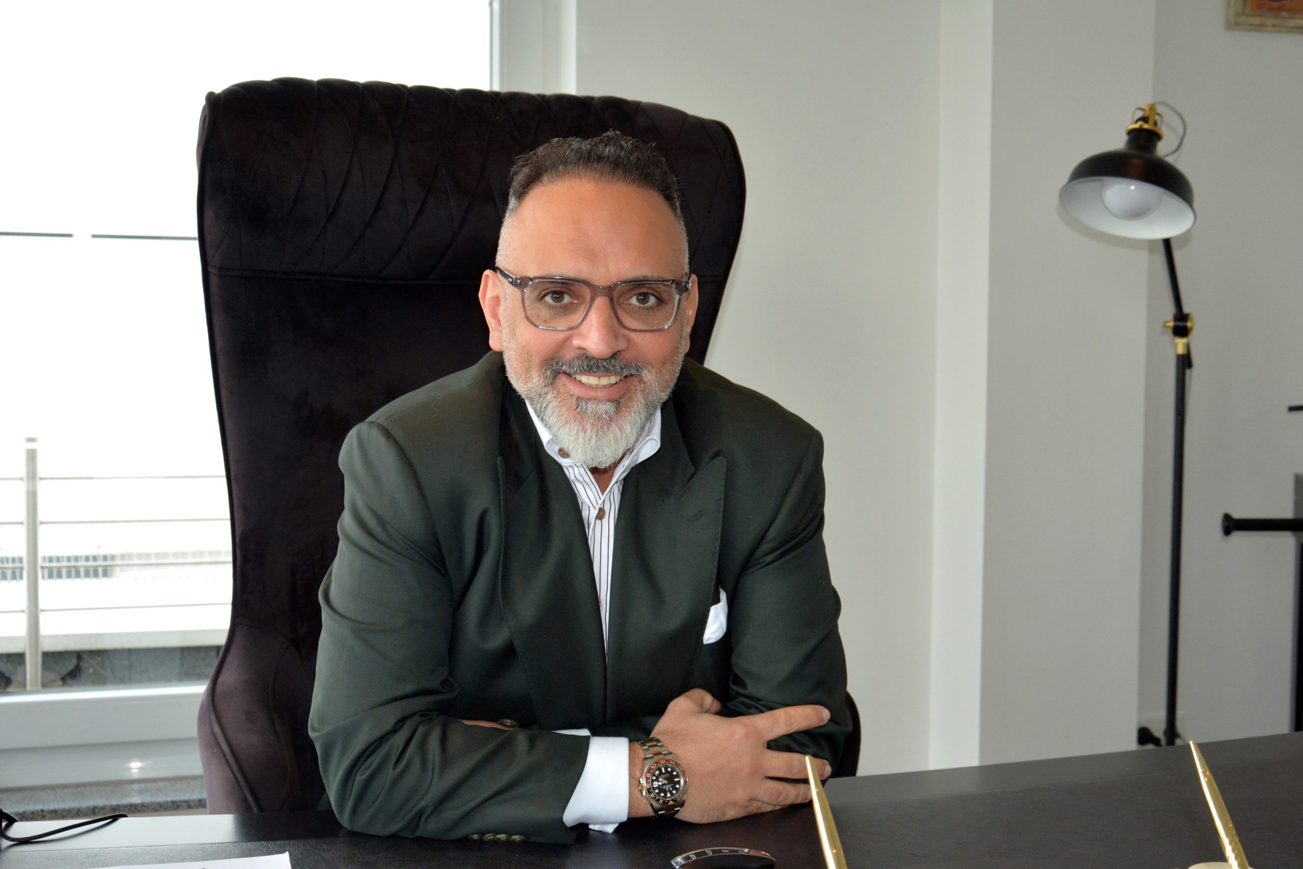 omur turhan21 scaled