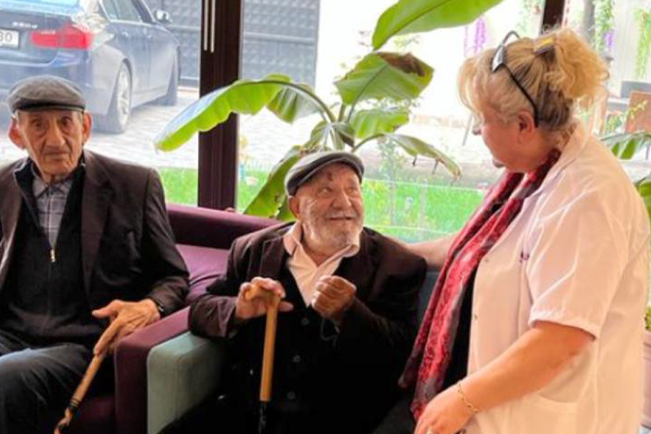 Bir kadının vefa yolculuğu: Hatice Bayar Yeni Mimoza Yaşlı Bakım Merkezi'ni anlatıyor 9 yeni mimoza1