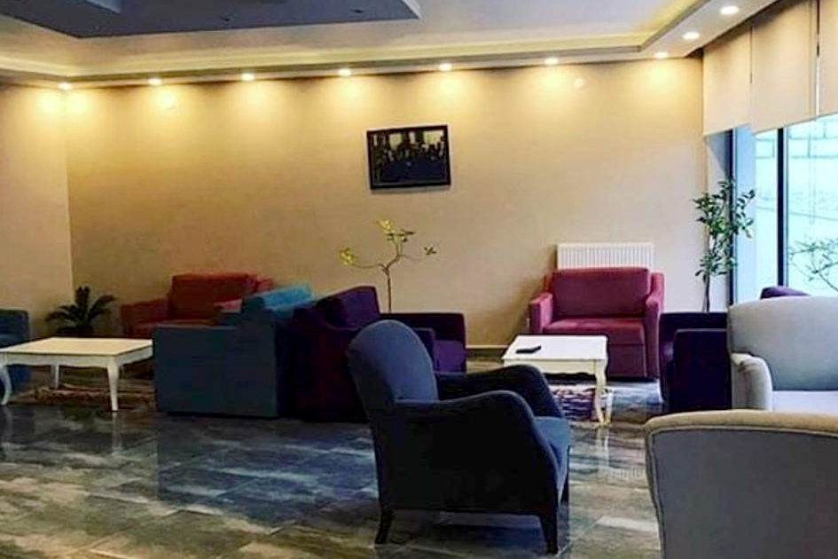 Bir kadının vefa yolculuğu: Hatice Bayar Yeni Mimoza Yaşlı Bakım Merkezi'ni anlatıyor 6 yeni mimoza9